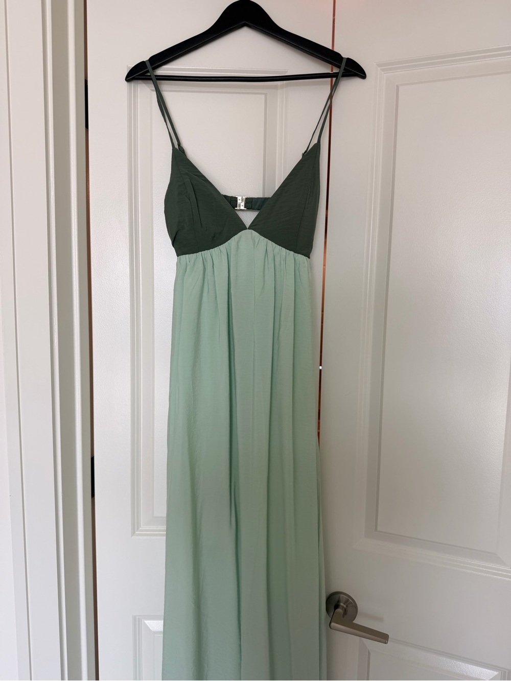 Abercrombie & Fitch Two-Tone Maxi Dress in Dark Olive and Sage